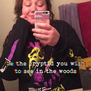 Meet your Posher, Liz